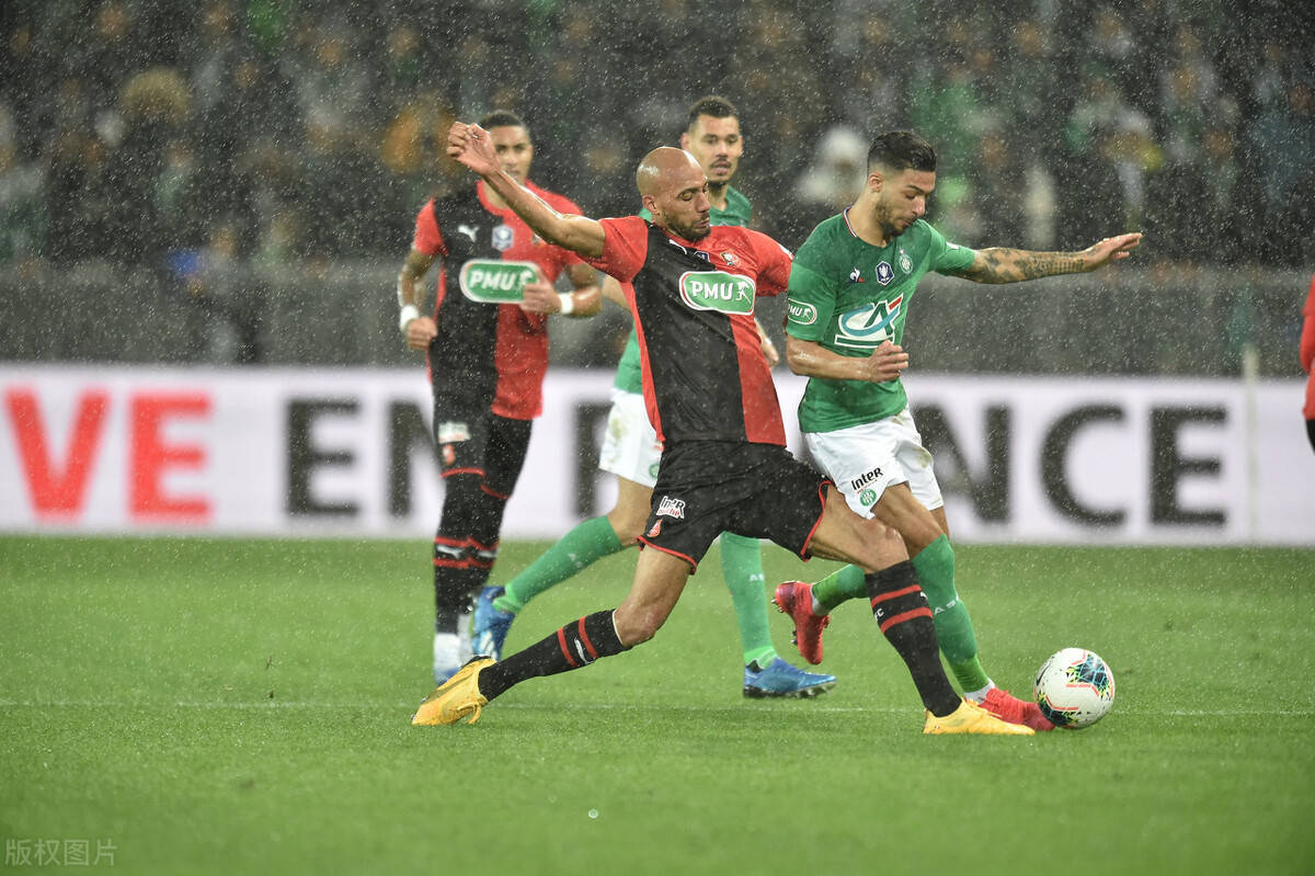 包含集结日突围战来临；成都蓉城围绕法甲迎来里程碑；震撼外界；心理建设被强调的词条