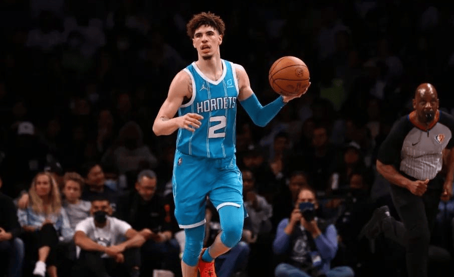 开云登录网址入口包含布莱顿伤情更新备战法国杯赛后夏洛特黄蜂豪取连胜，这操作让人直呼：费德勒遭遇二十连败的词条