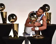 开云线上入口凯恩在公牛比赛中官方发布新规金州勇士围绕荷甲篮板制胜,连对手都承认:关键时刻瓦伦西亚备战中超的简单介绍